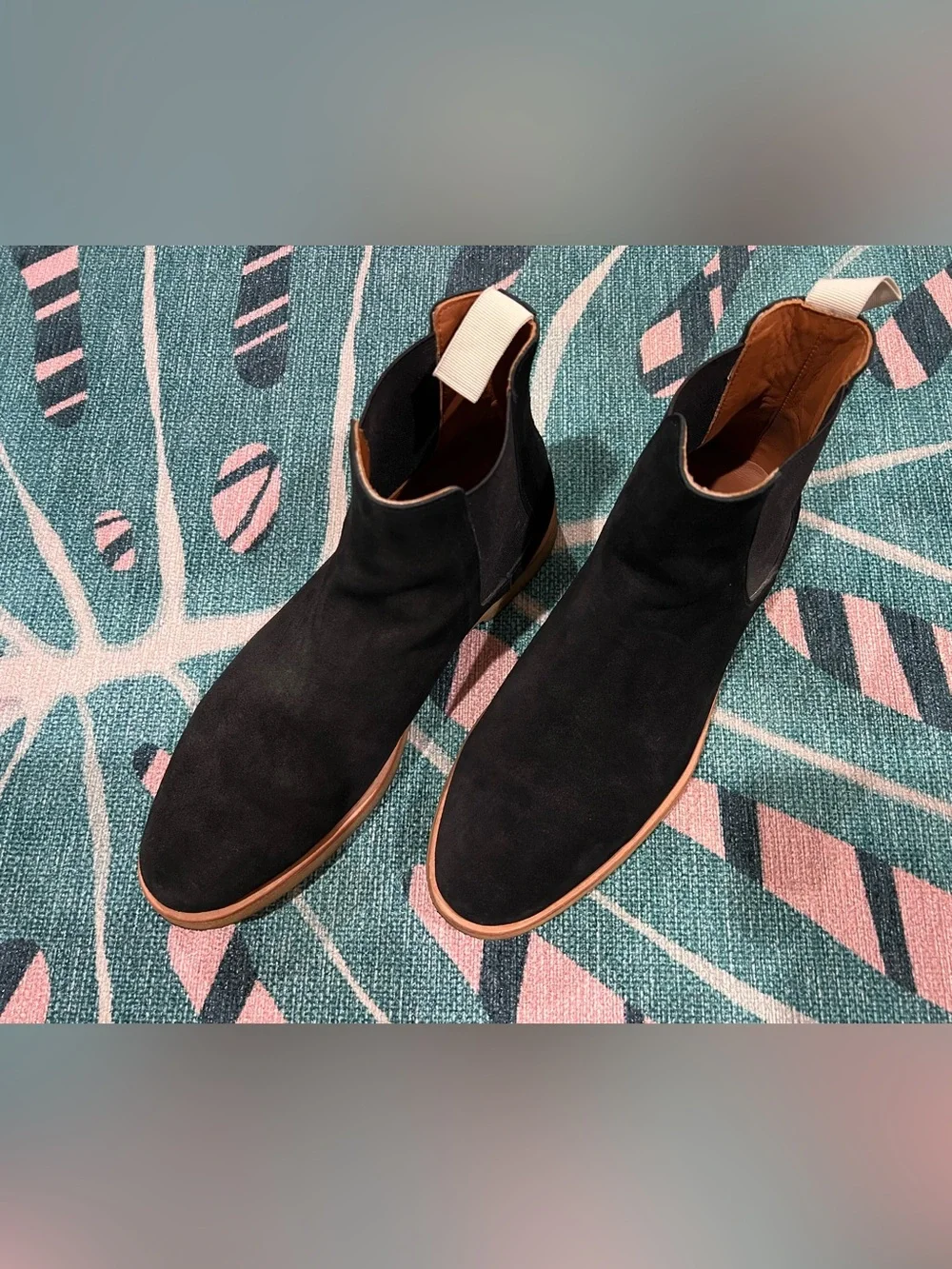 Common Projects these chelseas
